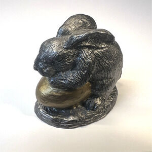 M.A. Ricker RB Pewter Bunny Rabbit w/ Gold Egg - 58 of 2280 *Error-READ T68